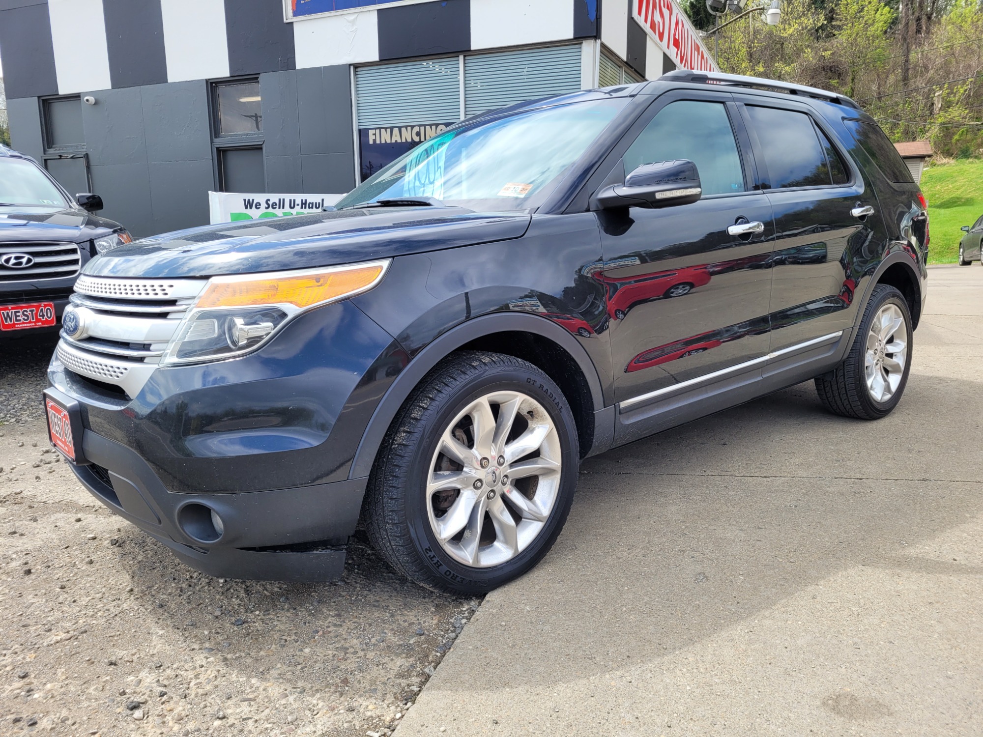 photo of 2011 Ford Explorer XLT 4WD