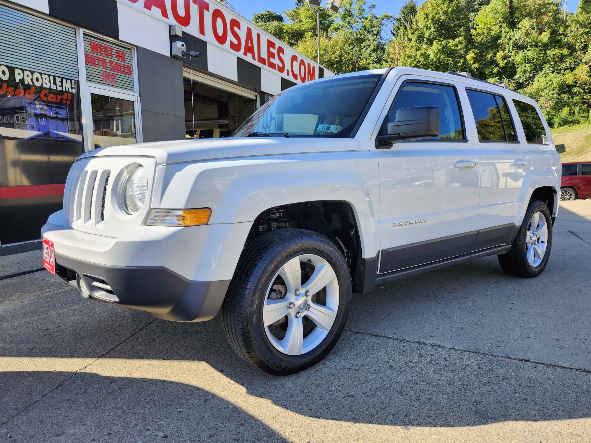 photo of 2016 Jeep Patriot Latitude 4WD