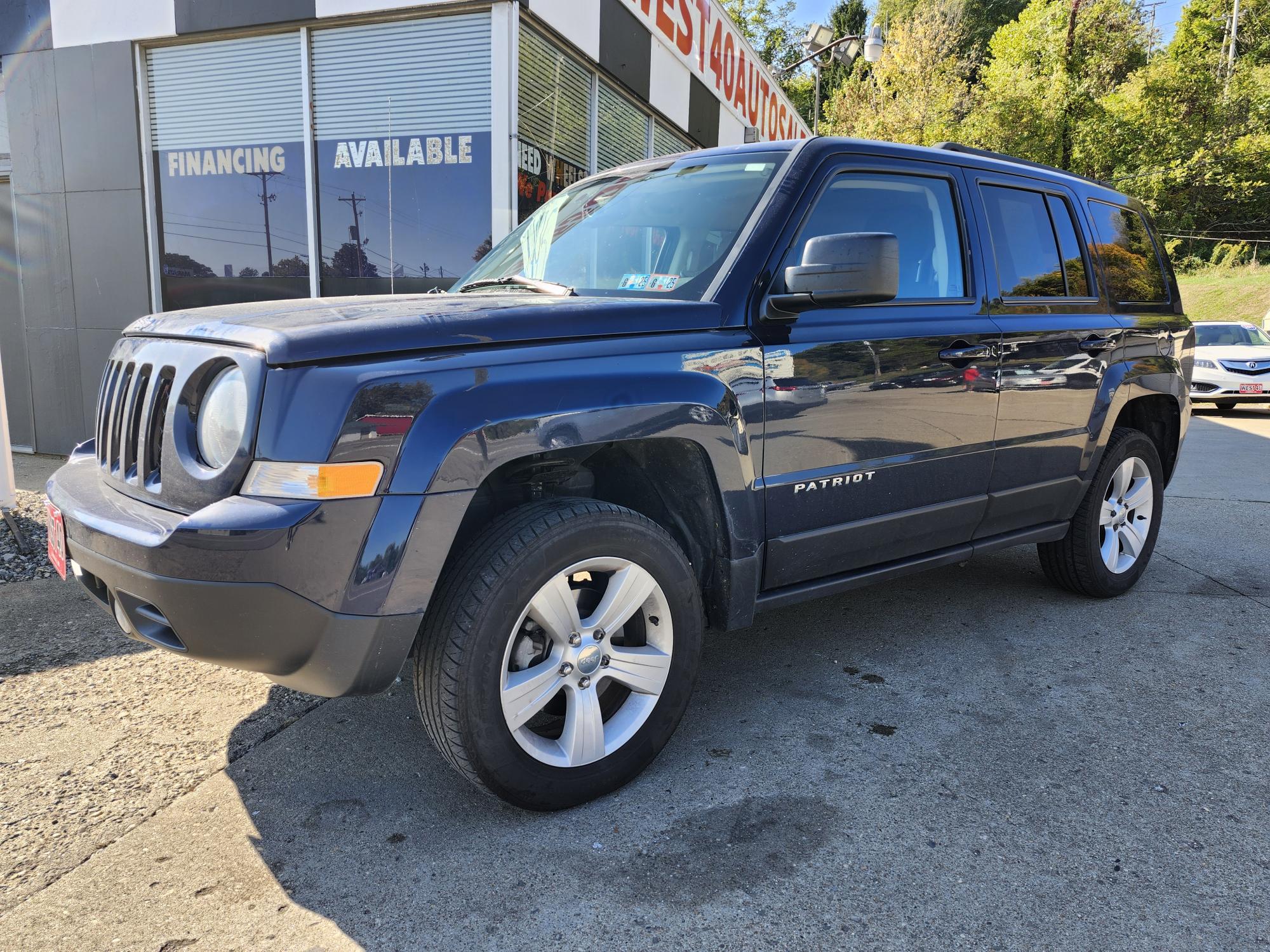 photo of 2017 Jeep Patriot Latitude 4WD