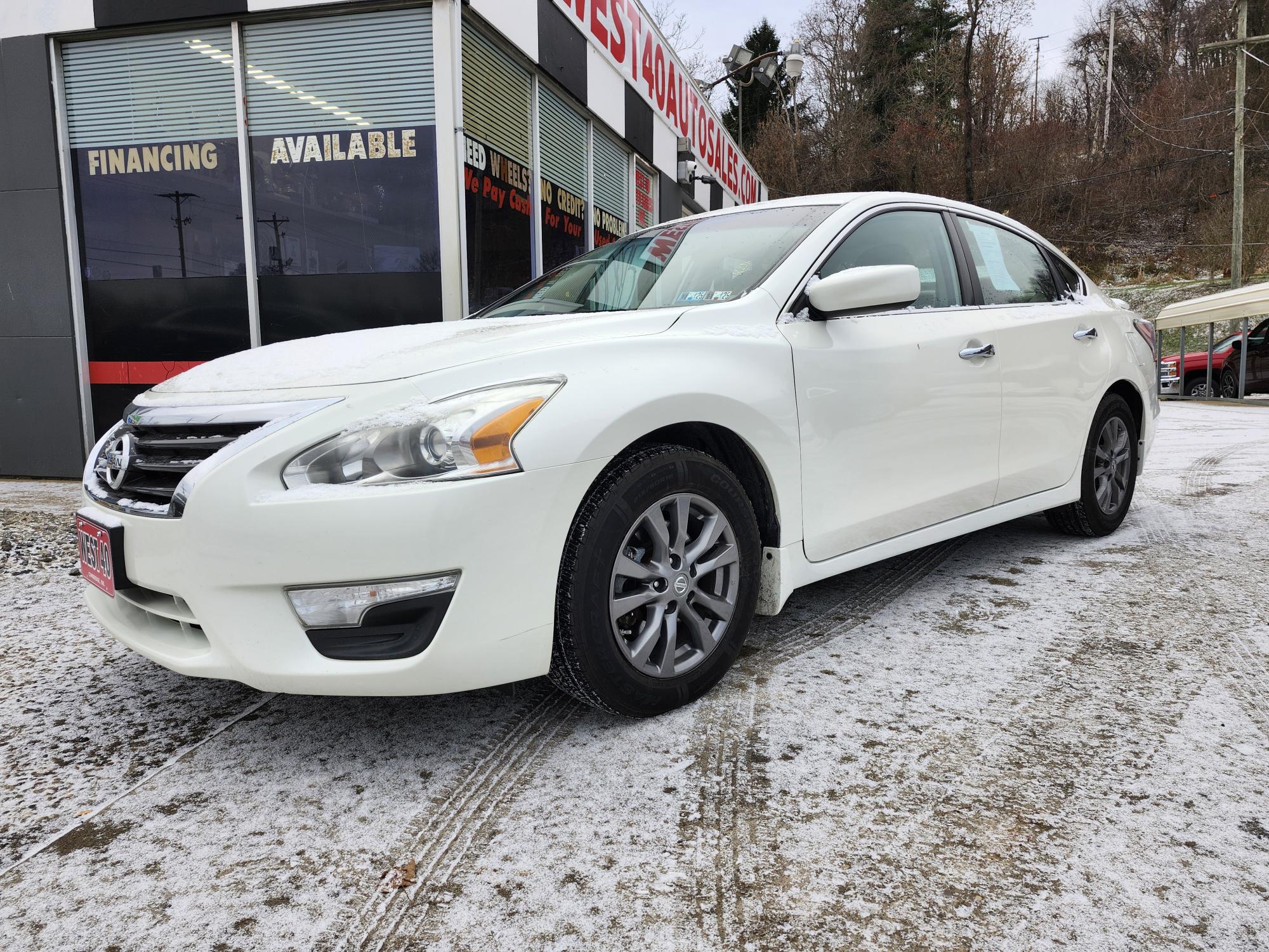 photo of 2015 Nissan Altima 2.5 S