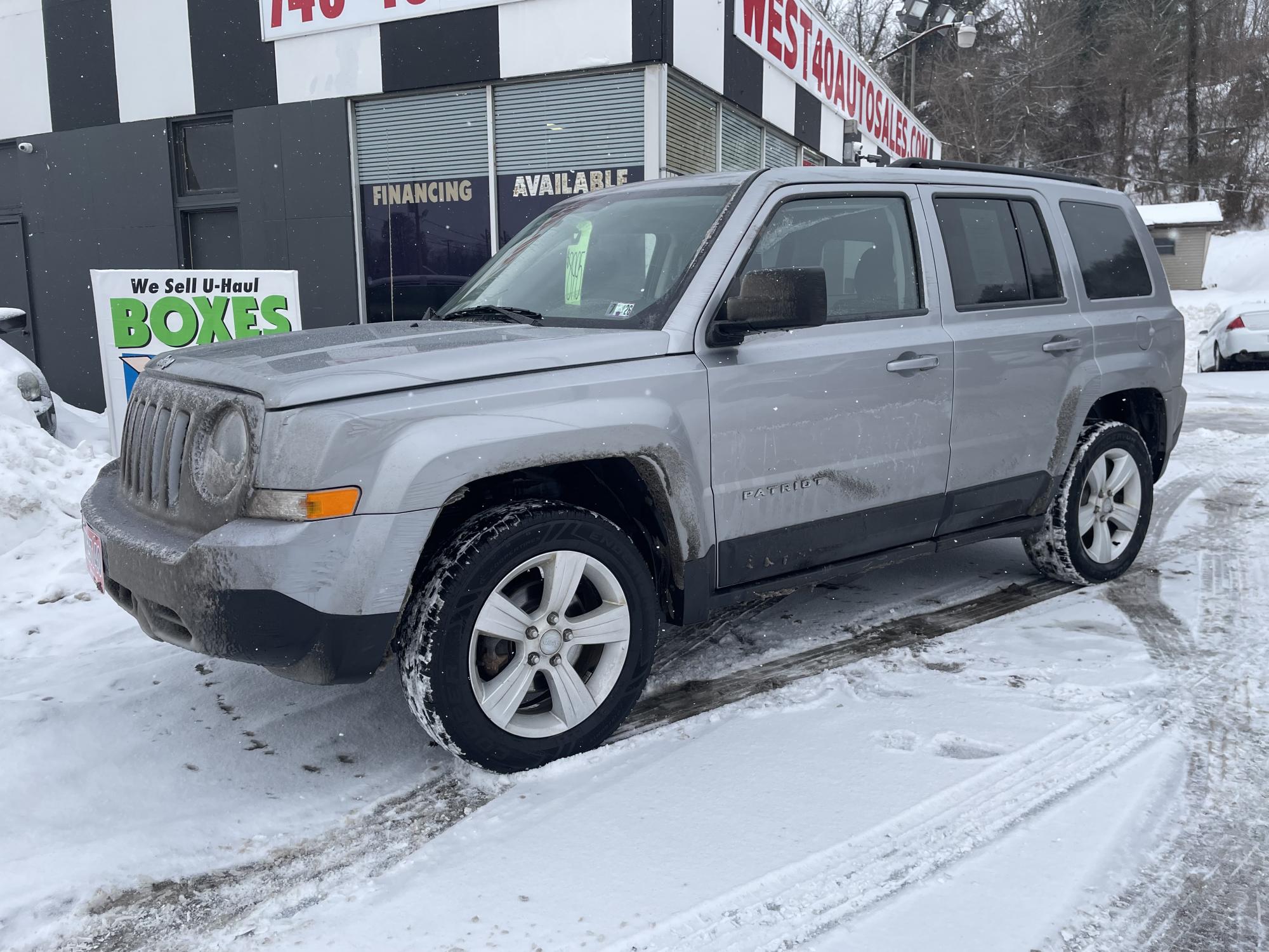 photo of 2014 Jeep Patriot Latitude 4WD