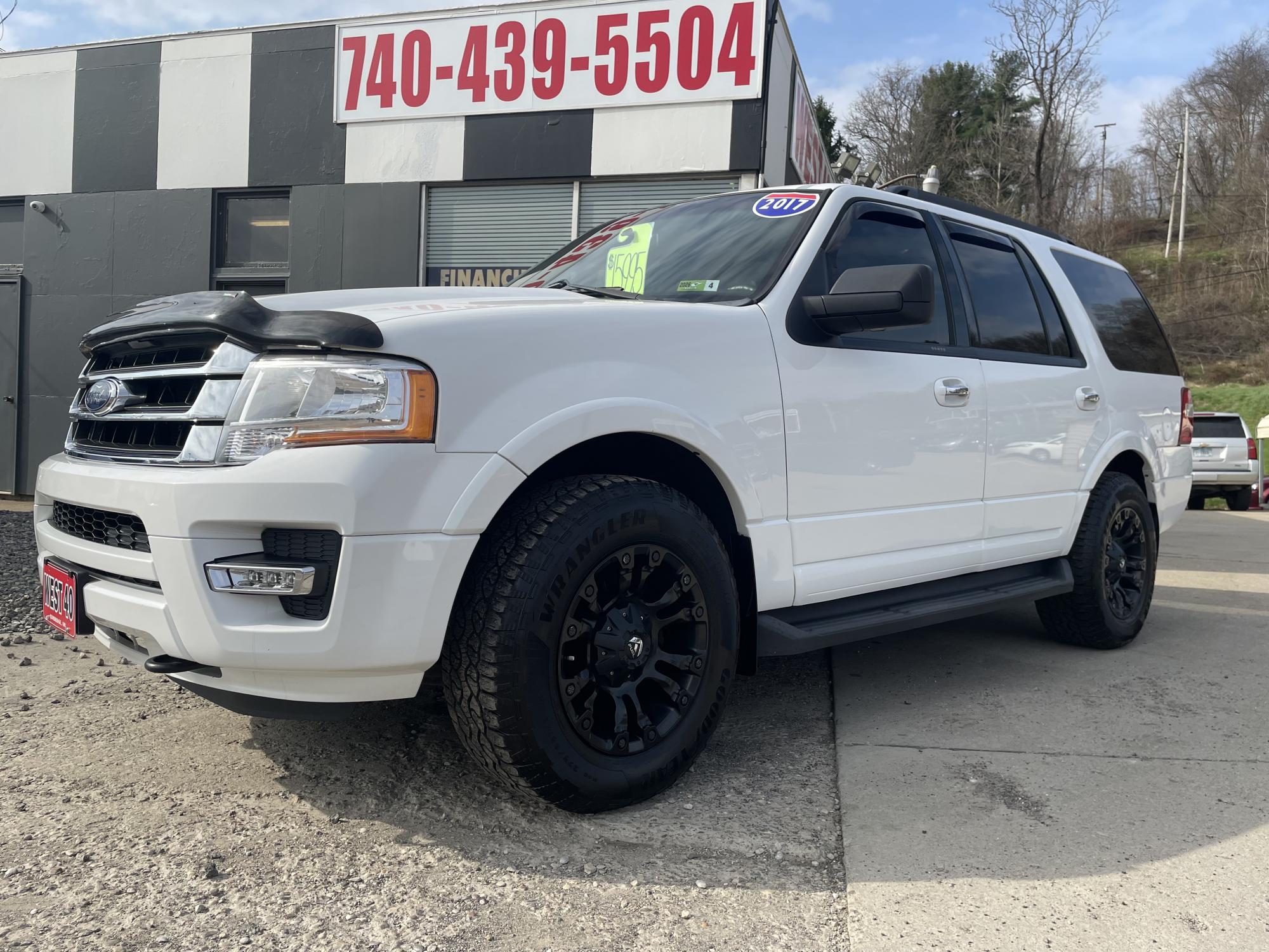 photo of 2017 Ford Expedition XLT 4WD