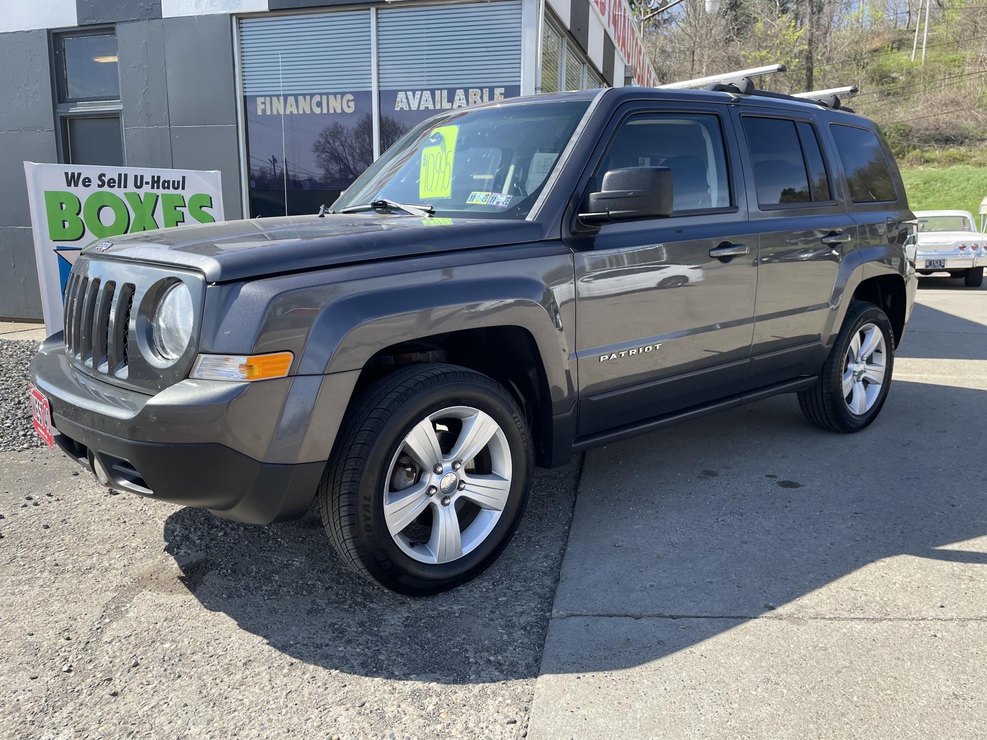 photo of 2015 Jeep Patriot Latitude 4WD