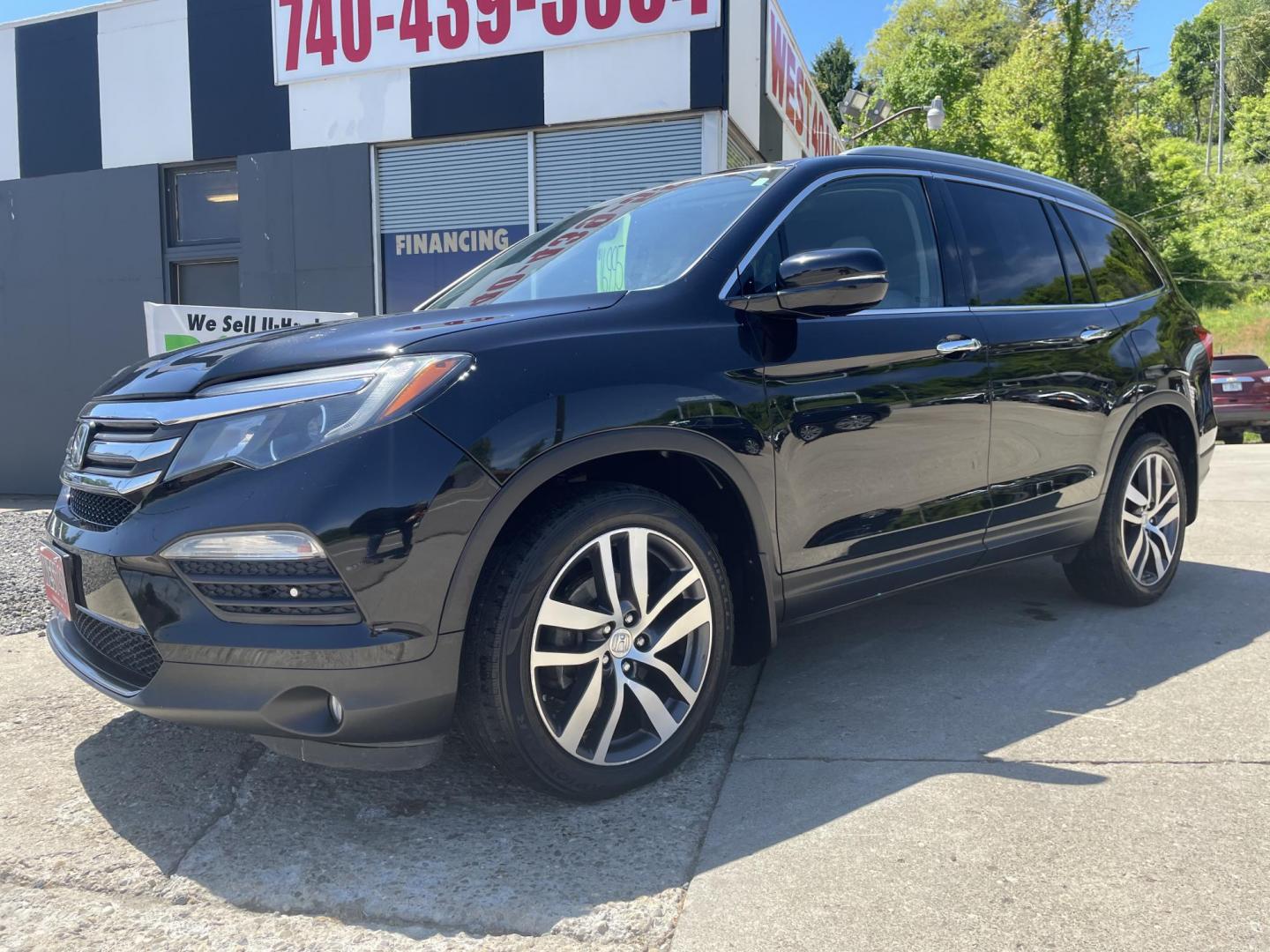 2017 Honda Pilot 4WD Touring's photo