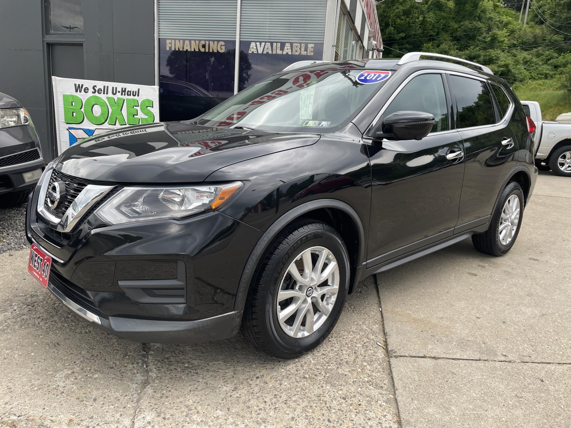 photo of 2017 Nissan Rogue S AWD