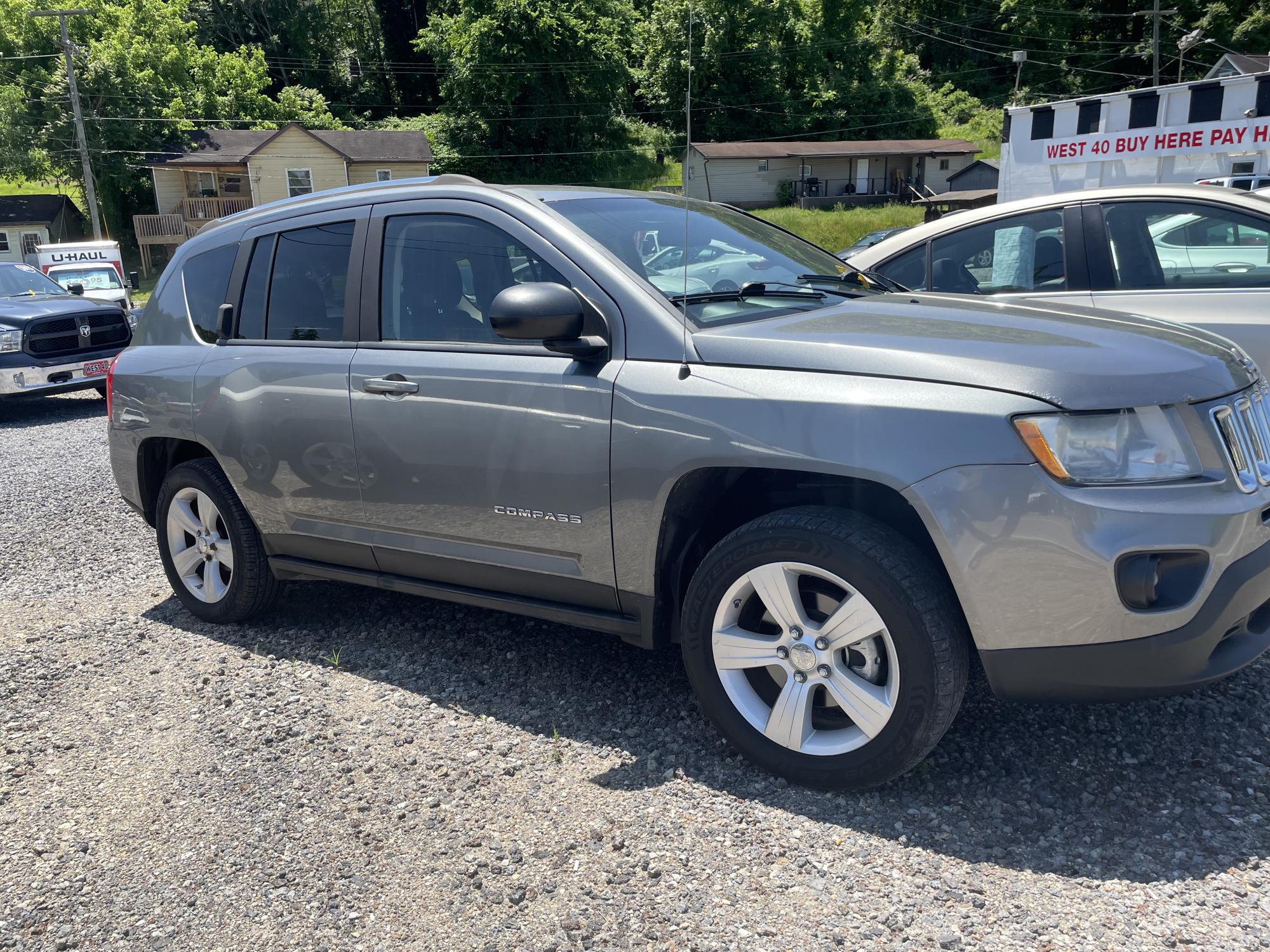 photo of 2012 Jeep Compass Latitude 4WD