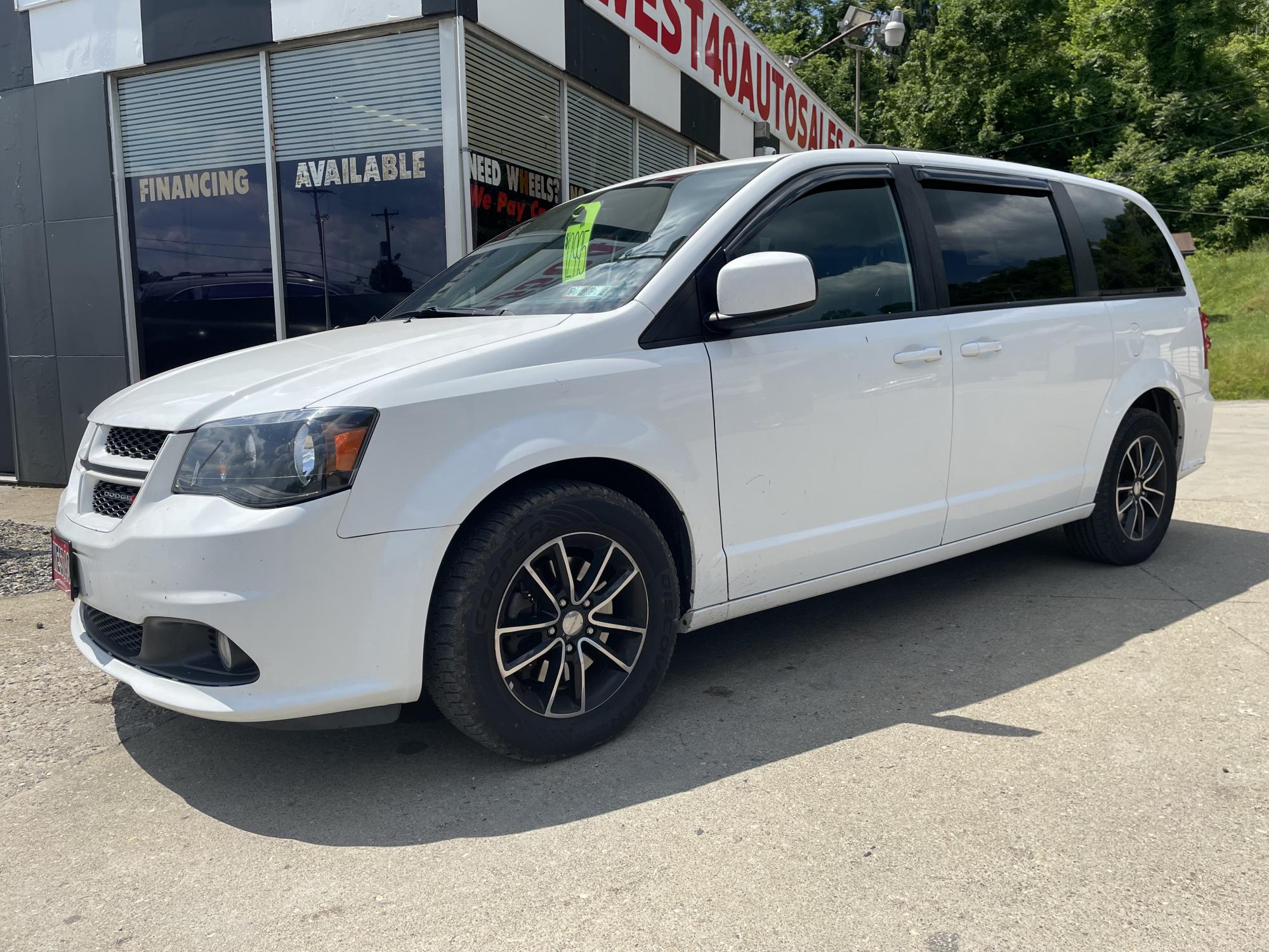 photo of 2018 Dodge Grand Caravan GT