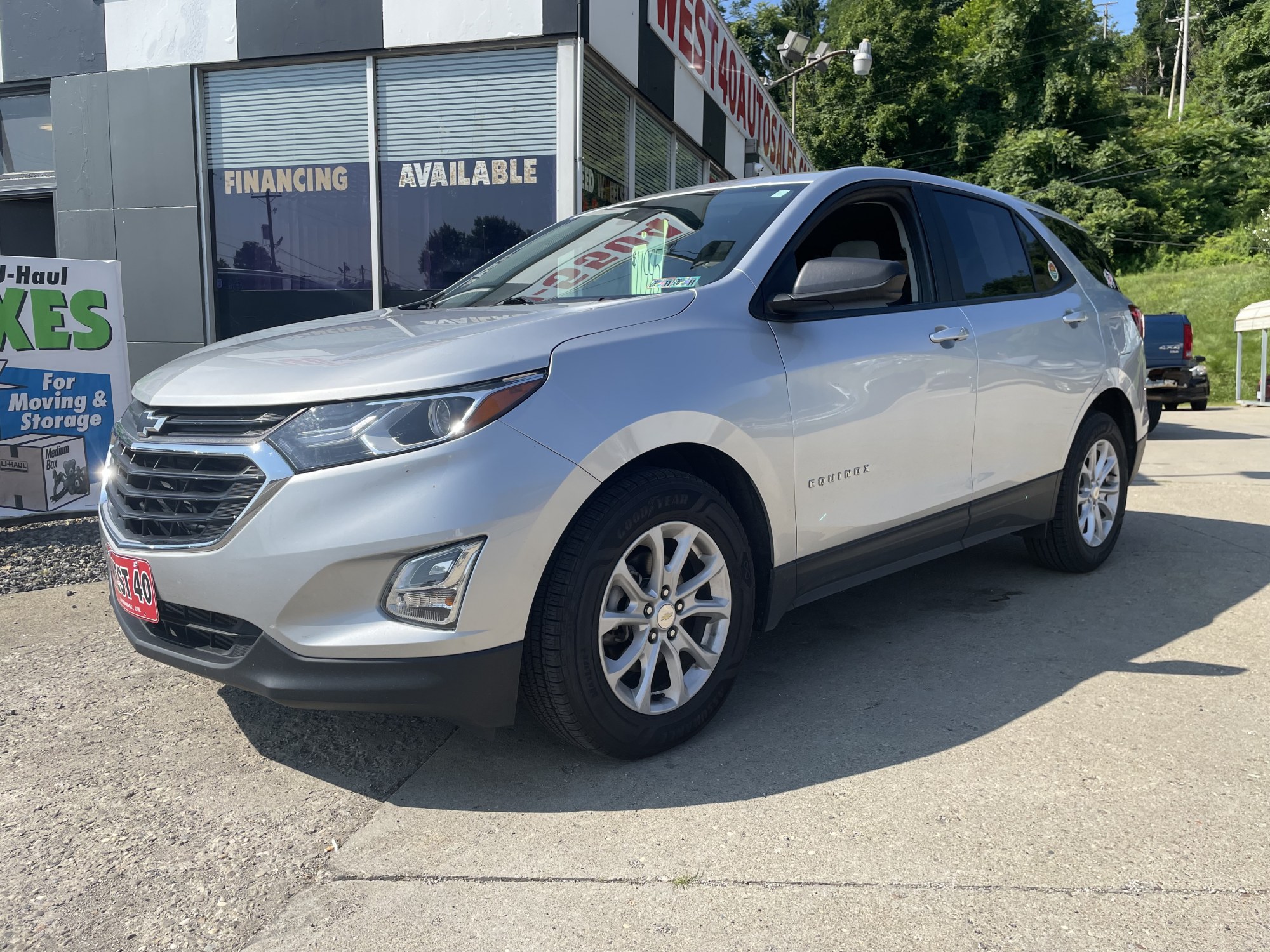 photo of 2021 Chevrolet Equinox LS 2WD