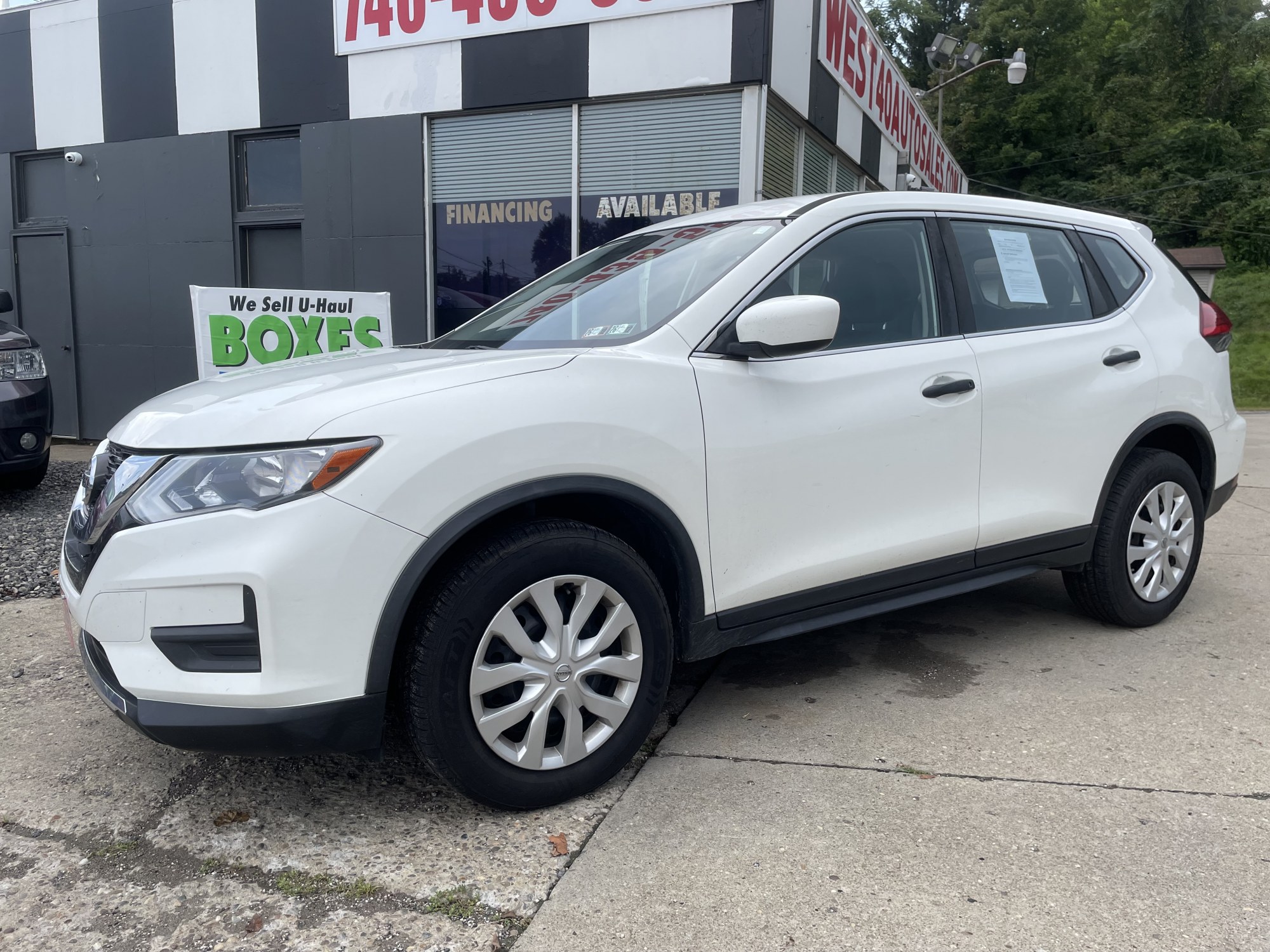 photo of 2017 Nissan Rogue SL AWD
